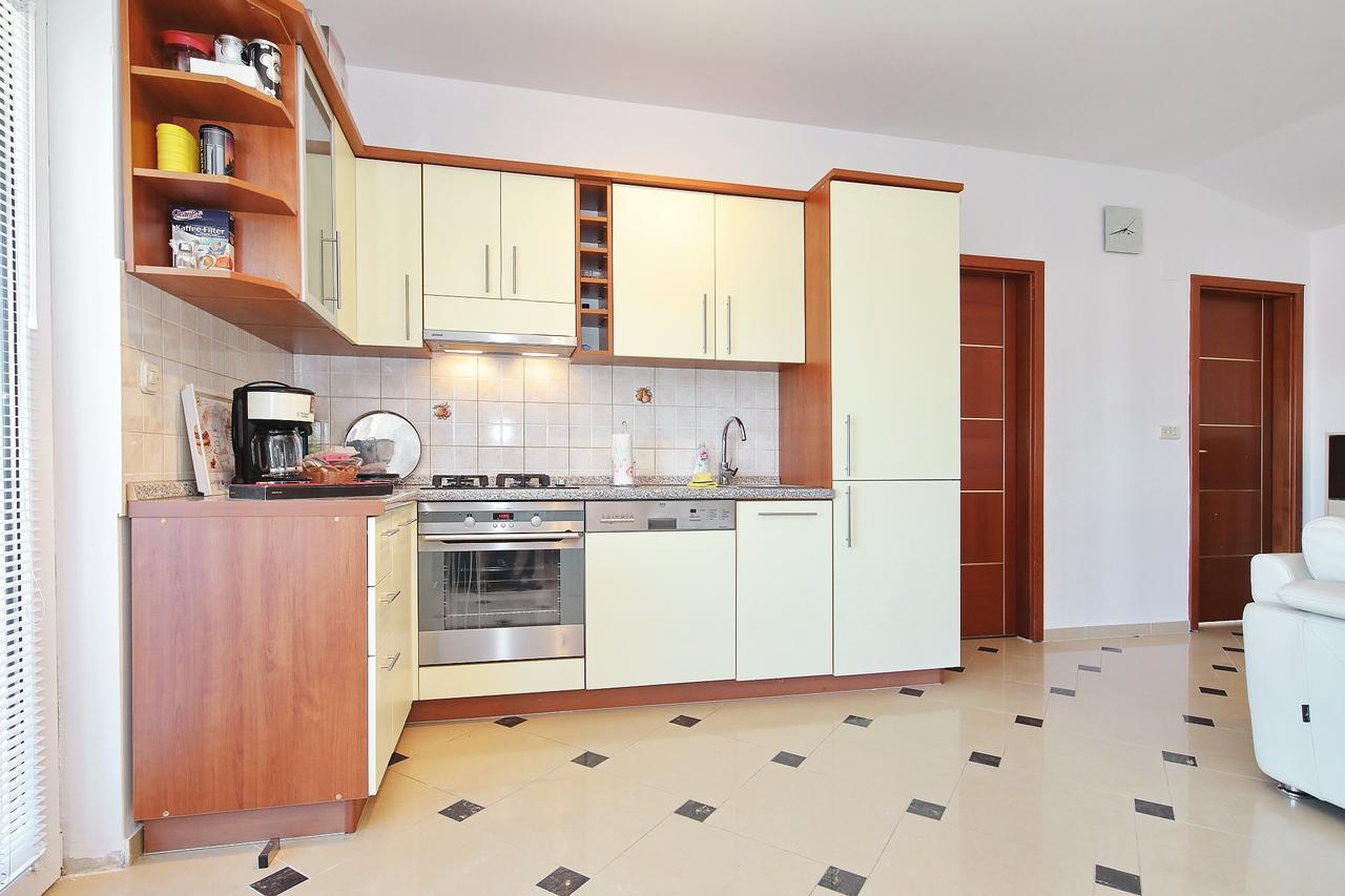 Apartment Sapavac Vir Bagian luar foto