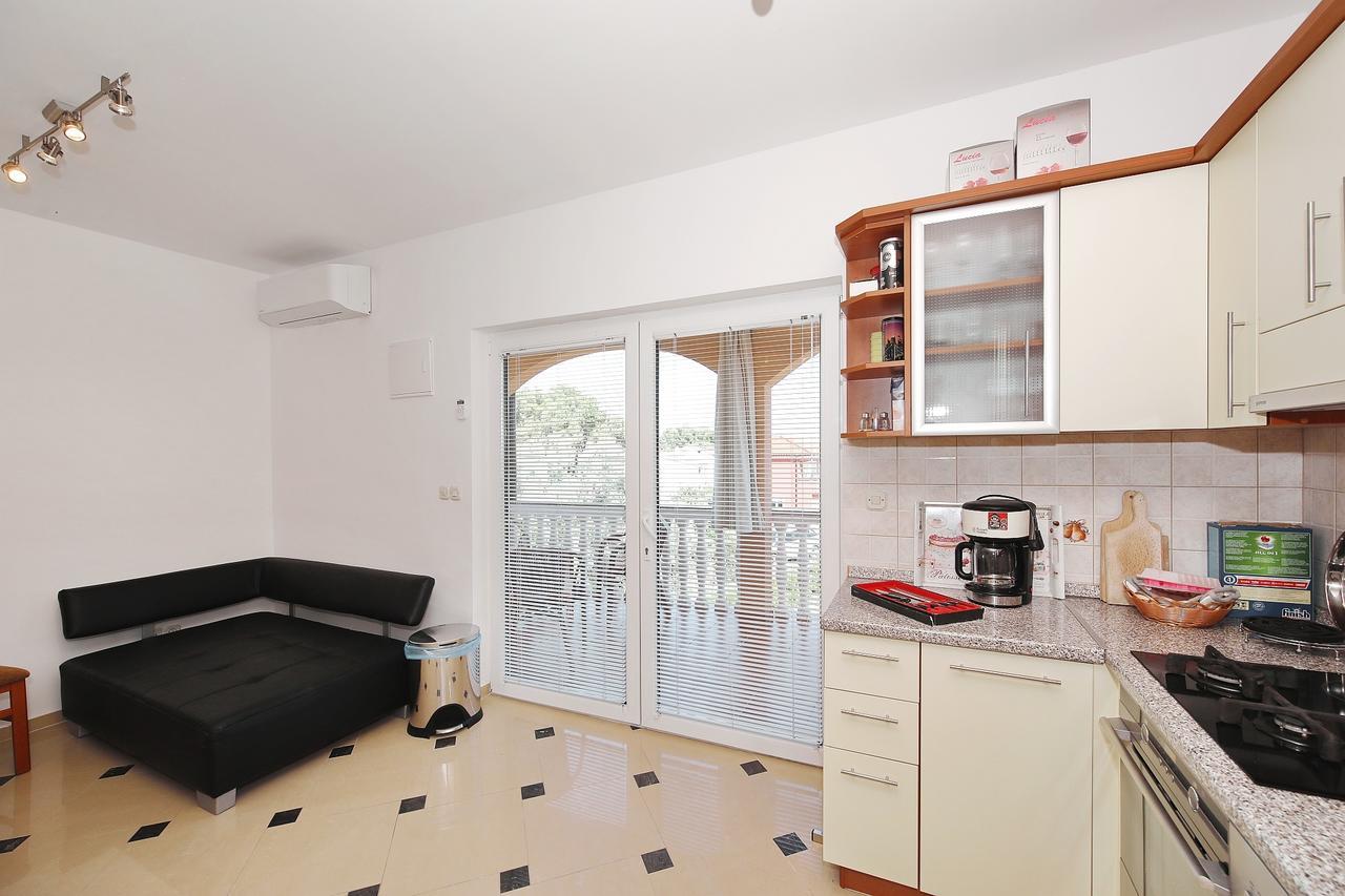 Apartment Sapavac Vir Bagian luar foto